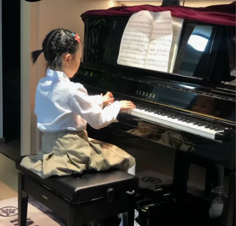 【急转】家庭闲置雅马哈U1钢琴,日本原装进...