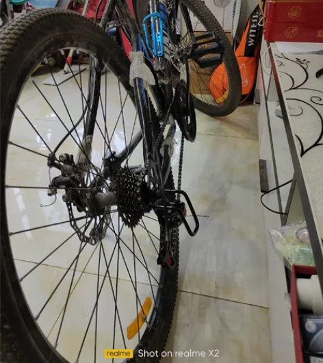 自家闲置自行车转让给有需要的朋友，24寸，...