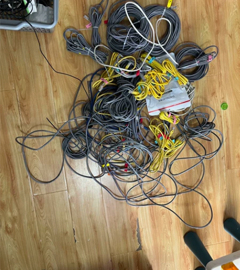 各种规格网线，已切口，最长的30米，最短的...