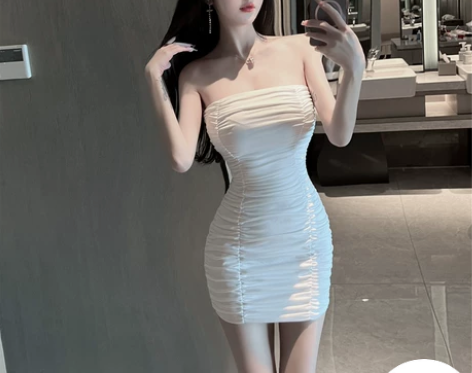 百搭包臀小众 设计法式连衣裙2022 春装