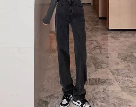 拖地牛仔裤 一条s码 80斤-100斤以内...