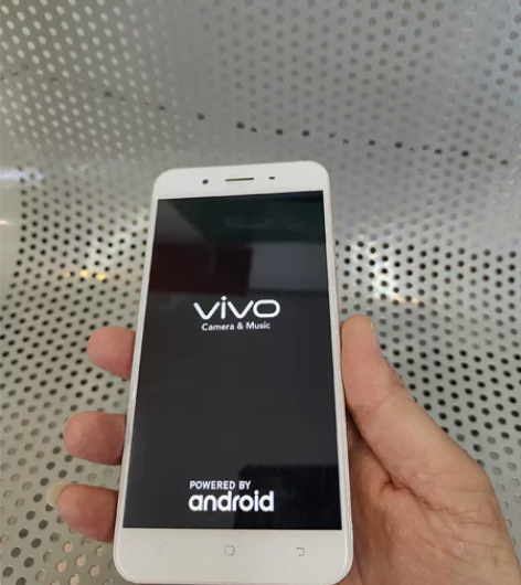 vivo y66i全原，没拆过机，外观完好...