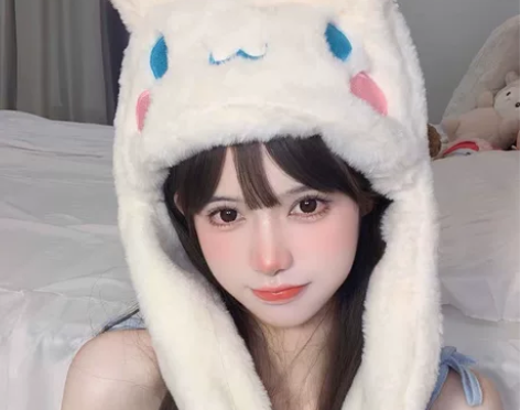 耳朵会动[自家工厂！]所以很便宜，捏一捏会...