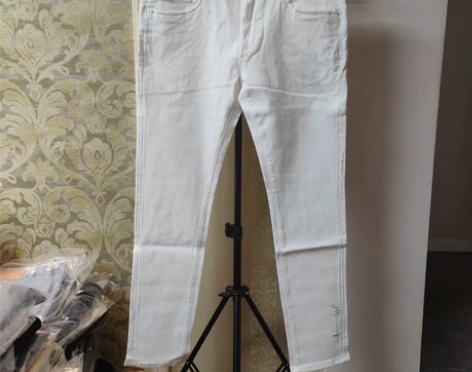 马克华菲秋款新款男士白色修身牛仔裤，面料微...