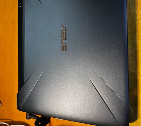 飞行堡垒7 9代i7 8+512 gtx1...