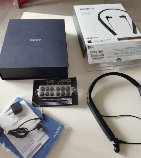 sony 1000x 降噪耳机。9新轻微使...