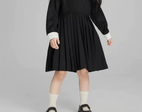 RHC学院风裙子 100码全新未试穿 偏大...