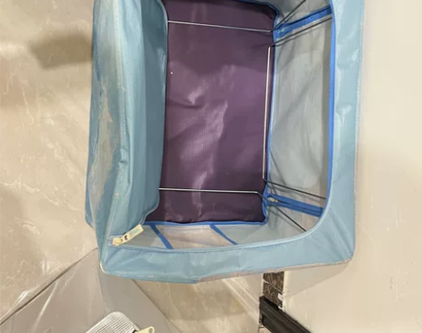 布艺折叠收纳箱！一个蓝色！完好 不邮寄不讲...