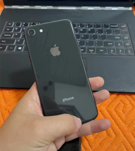 小8  64g  移动联通4g 插卡直接用...