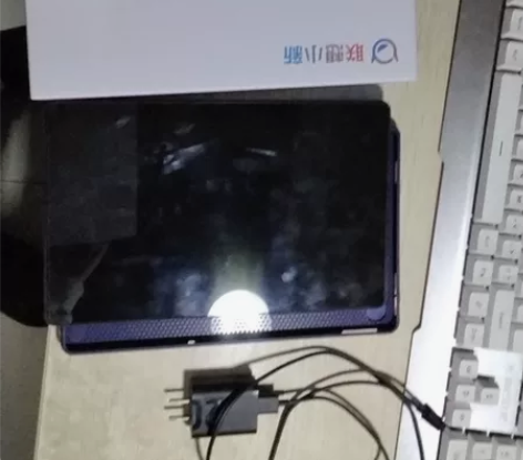 小新pad2022，4+64配件齐全买来不...