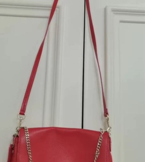 COACH红色牛皮斜挎包腋下包小包 金属短...