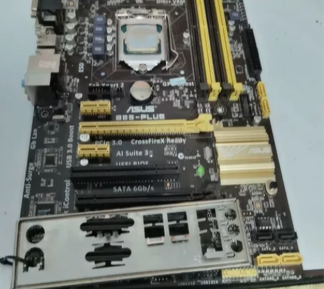 主板华硕b85-plus主板八九新，刚刚拆...