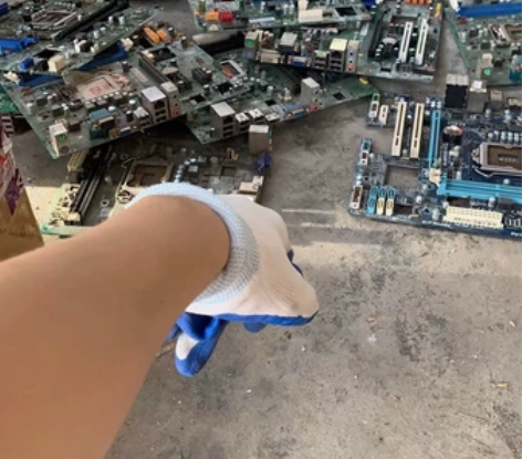 全国高价收坏主板，坏显卡，坏内存，h61/...