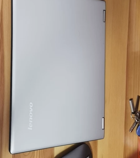 个人使用一手笔记本95新，联想yoga2，...