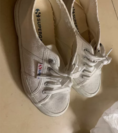 帆布鞋没怎么穿 感兴趣的话点“我想要”和我...