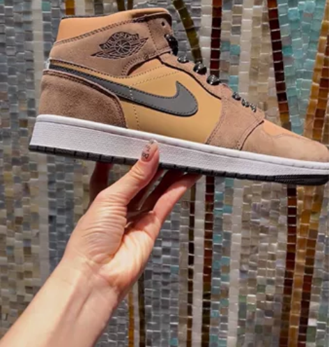 全新41码乔丹AJ高帮男鞋，秋冬穿超好看，...