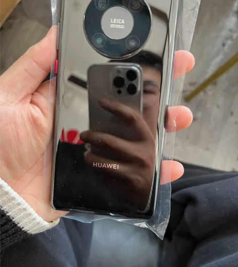 华为mate4  8+256g，，机子成色...