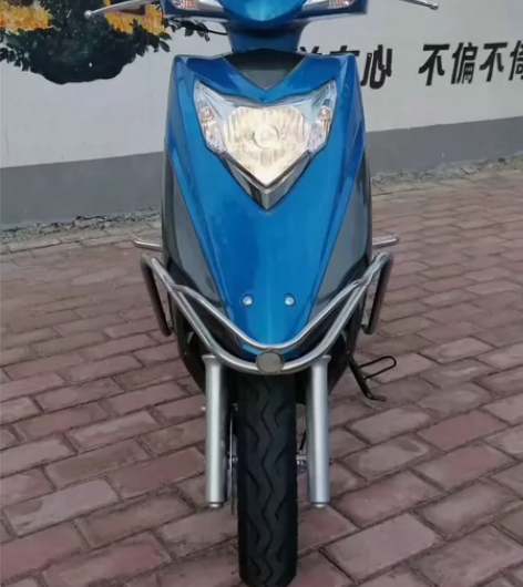 二手摩托车，踏板车，女装车精品豪爵灵迪，二...