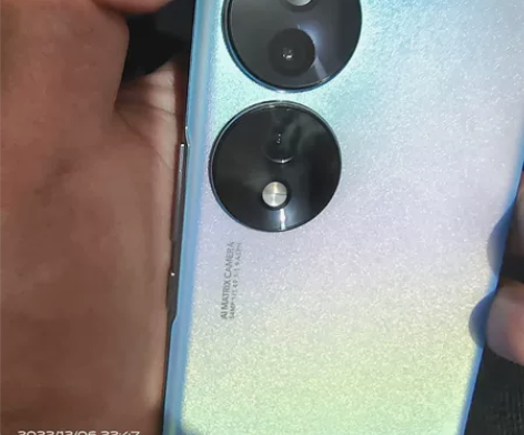 新出一部95新的荣耀70高配（12+512...