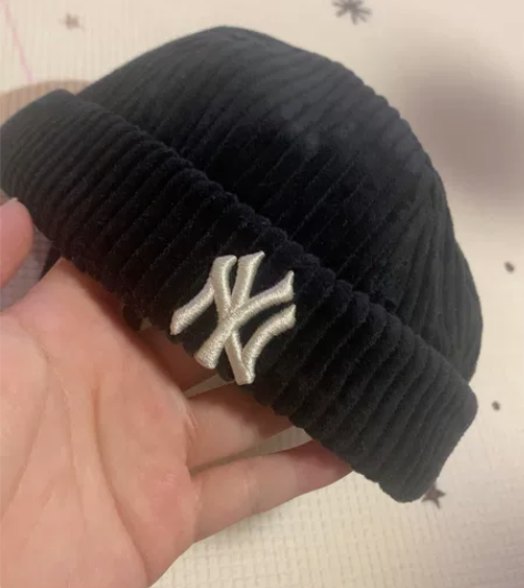 MLB灯芯绒瓜皮帽 保证正品 全新带吊牌不...