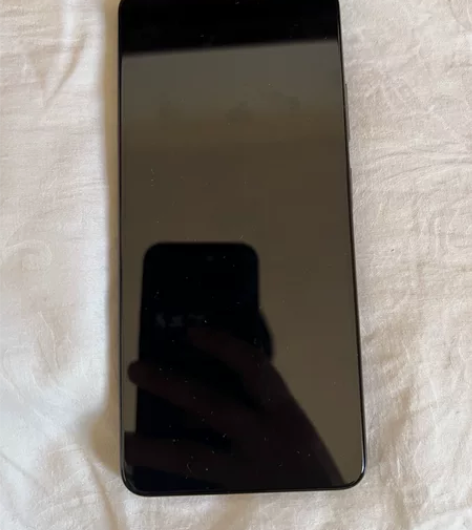 中兴手机一步，全新只是拆封过，京东1699...