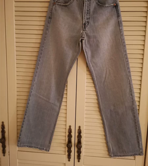 牛仔裤，李维斯，Levis。 感兴趣的话点...