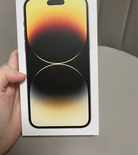 iPhone 14 pro max 手机盒...