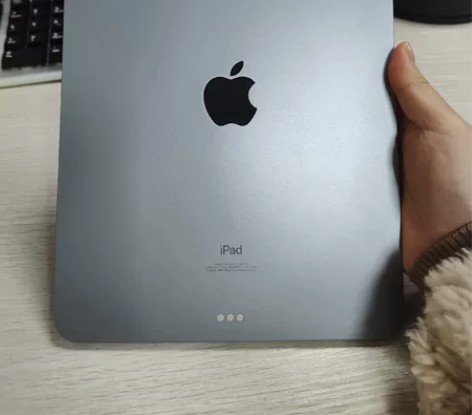 95新 ipad Air4  64G  国...