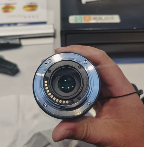 相机出了，还剩一个12-50微距镜头。自定...