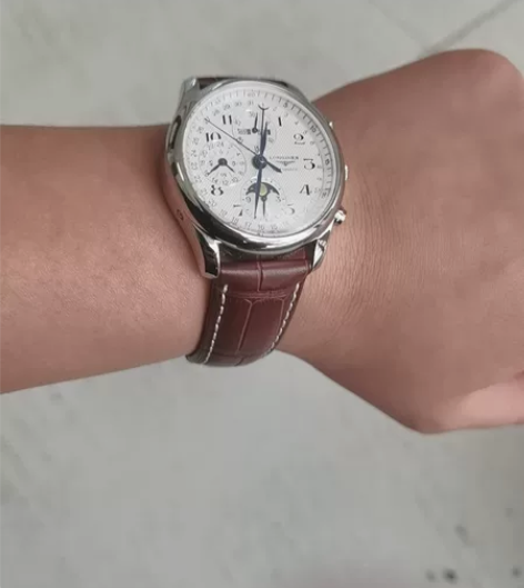 高仿浪琴日月星辰手表 感兴趣的话点“我想要”和我私聊吧～