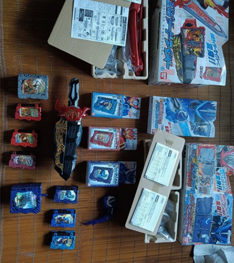 假面骑士圣刃saber腰带 dx玩具 模型...