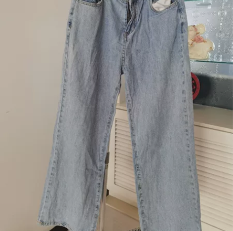 阔腿牛仔裤，165码，二尺一腰 感兴趣的话...