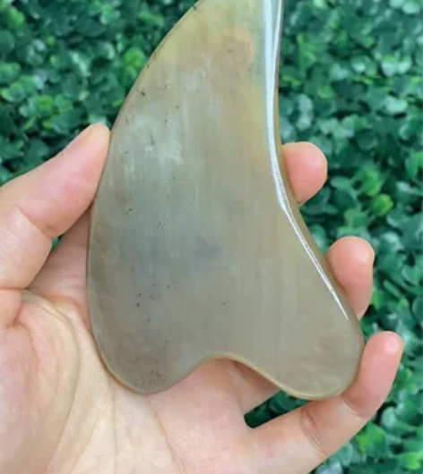 7mm厚度天然牦牛角三角板刮痧板(327号...