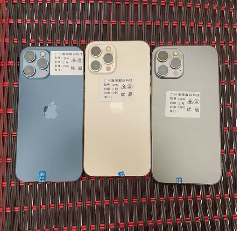 特价秒出12ProMax 256G  美版...