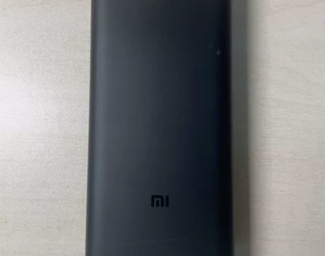 帮朋友卖个小米充电宝 50W 20000m...