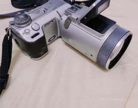 索尼F717 复古ccd数码相机 8.5成...