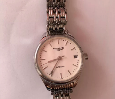 浪琴手表 感兴趣的话点“我想要”和我私聊吧~