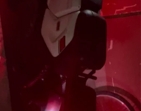 3000多公里，有点小刮擦，支持试骑#小牛...