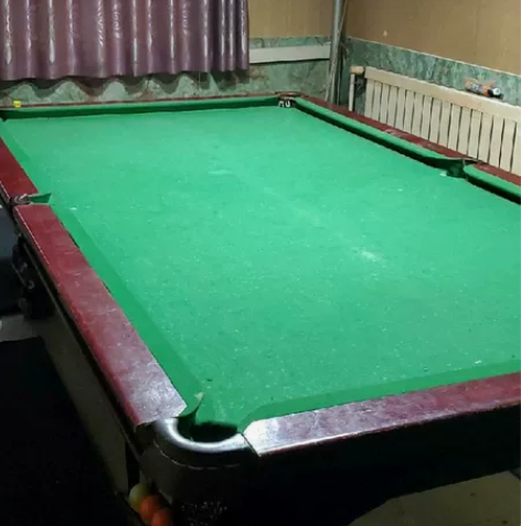 台球桌。带球带灯带杆 感兴趣的话点“我想要...