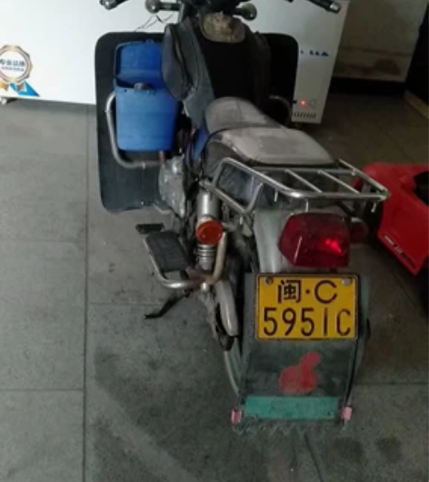 快过年，便宜处理，出售一辆自己用的豪爵摩托...