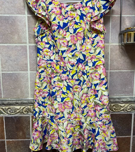 betu百图连衣裙碎花荷叶裙鱼尾裙专柜正品...