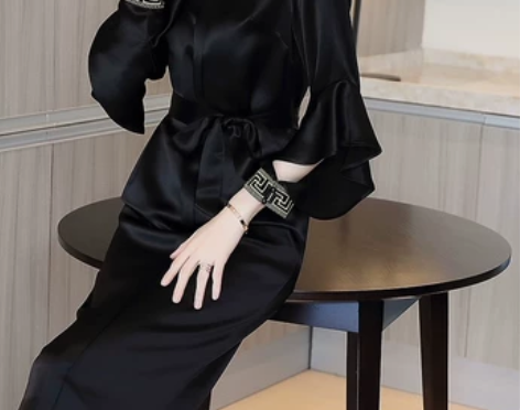 高级感连衣裙2022春新款醋酸a型刺绣轻奢...