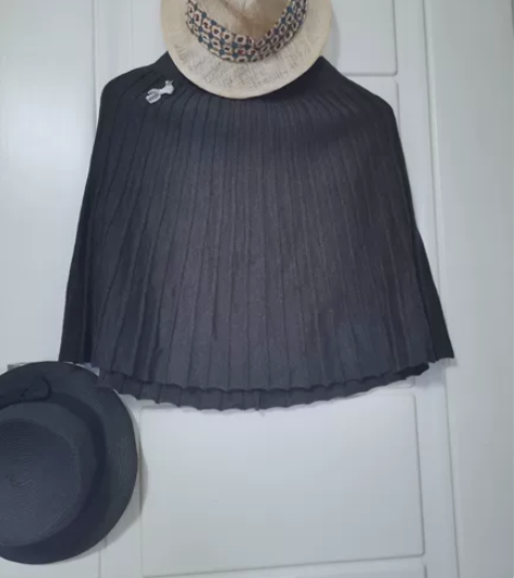 品牌专柜 全新秋冬款牛奶丝软糯亲肤百褶中裙...