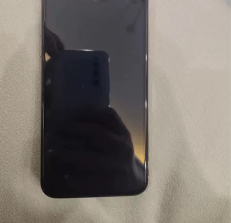 苹果 X S 64G 国行金色 换过后玻璃...