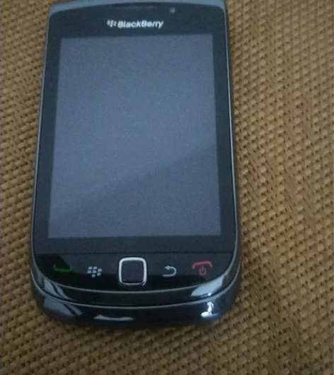 黑莓9800手机,经典滑盖品相完好,电池如...