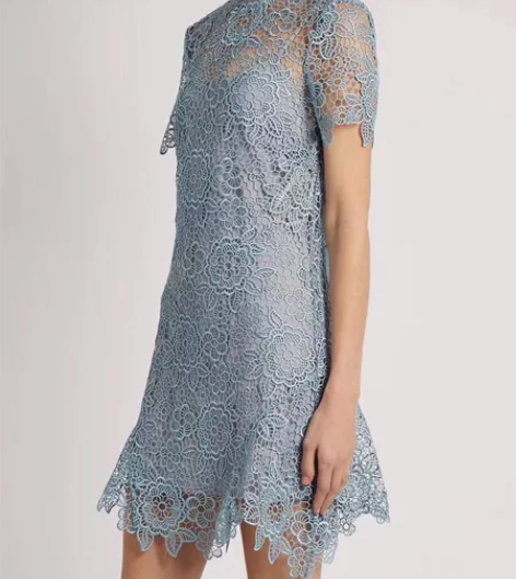 SP经典蝴蝶结连衣裙 实物图偏暗因为家里光...