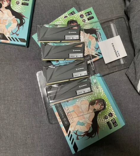 影驰星耀ddr4 3200 16g×2 套...