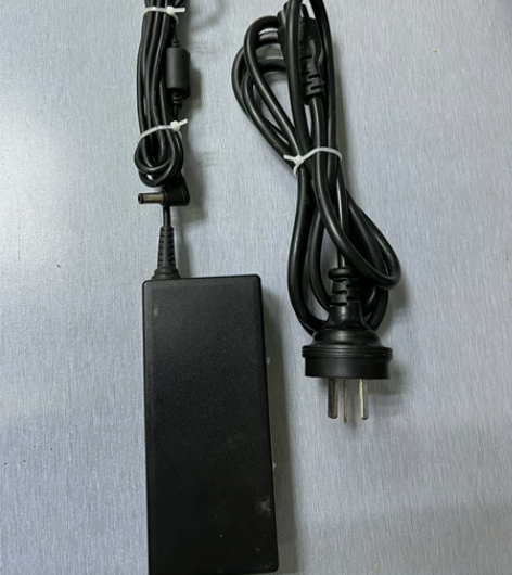 华硕笔记本原装电源+电源线1套（个人一手笔...