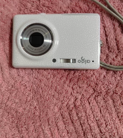 爱国者F210 歌窖陶瓷白，品相95新，功...