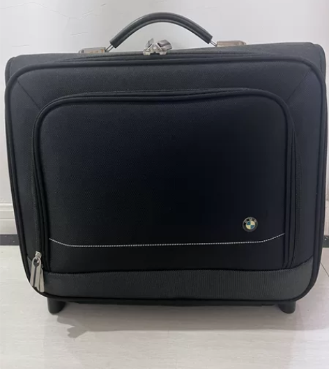 宝马赠品拉杆箱，登机箱，全新未使用，宽42...